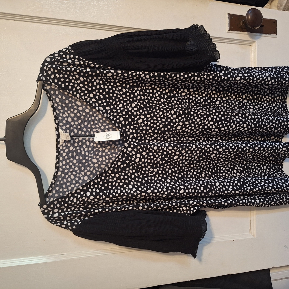 Cato Black and White Ruffled Blouse